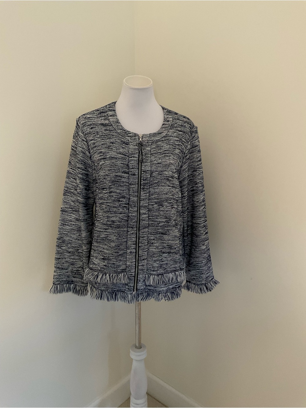 Draper’s & Damon’s Marled Navy & White Knit Cardigan Jacket with Fringe Hem